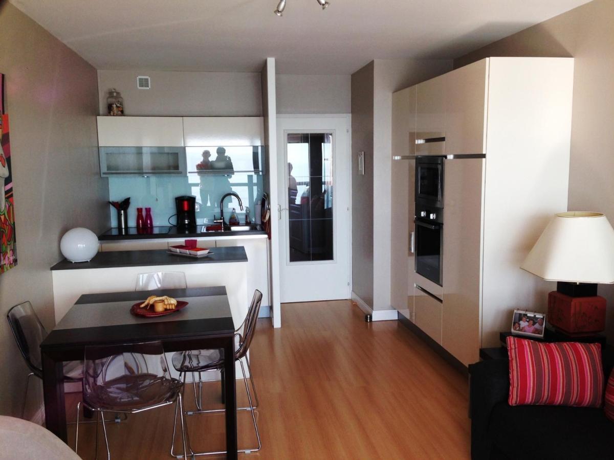 Appartement T2 Refait A Neuf Avec Balcon Face Mer Et Ascenseur, Au Coeur Des Sables-D'Olonne - Fr-1-485-70 Les Sables-dʼOlonne Exterior foto